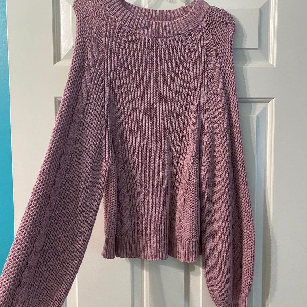 American Eagle sweater